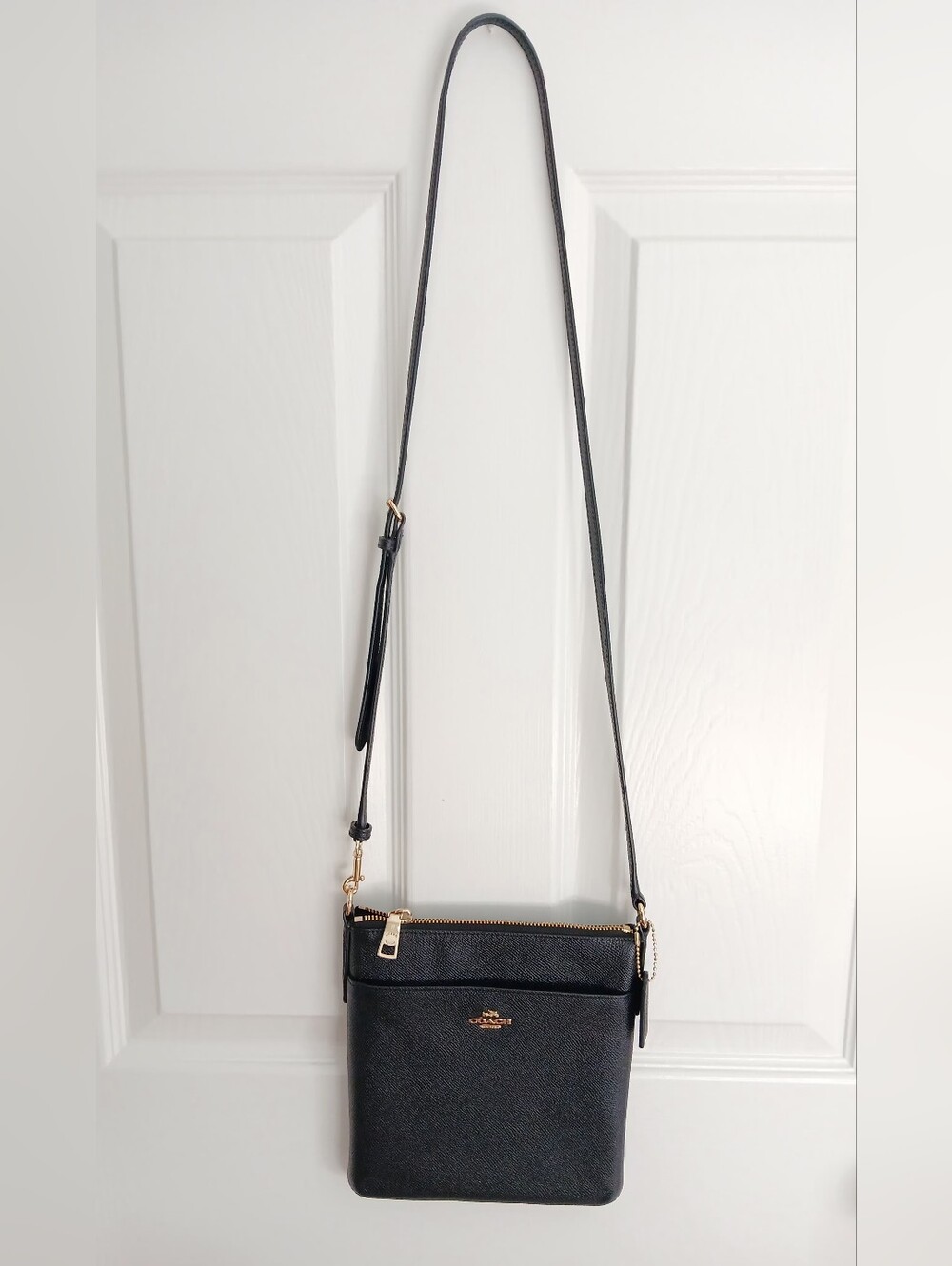 Coach Black Crossgrain Leather North/South Swingpack Crossbody